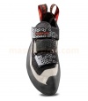 PIES DE GATO MIURA VS MUJER LA SPORTIVA